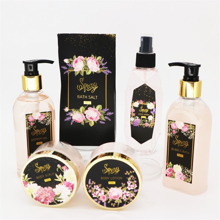 Body Wash Gift Basket-1